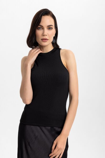 Halter Yaka Omuz Detaylı Basic Atlet Siyah - XL